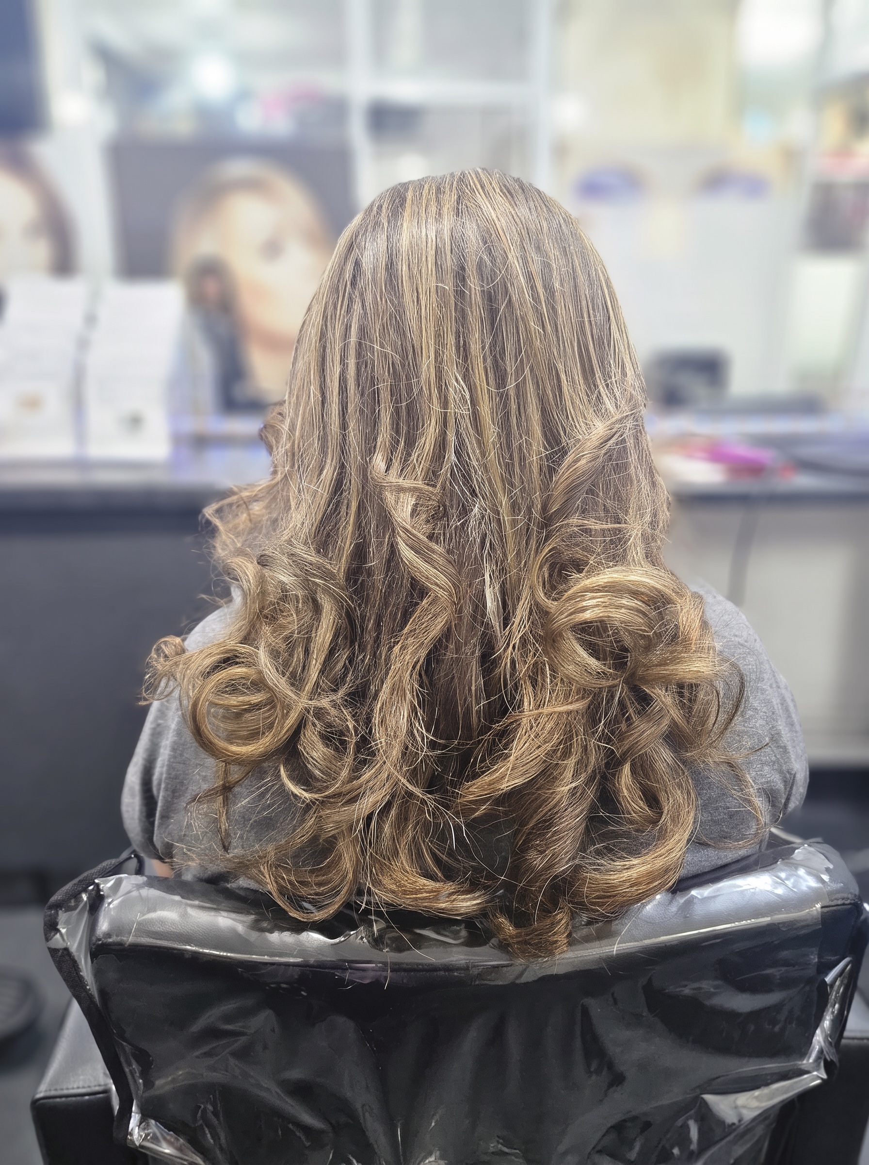 Neena's Beauty World in Hayes London