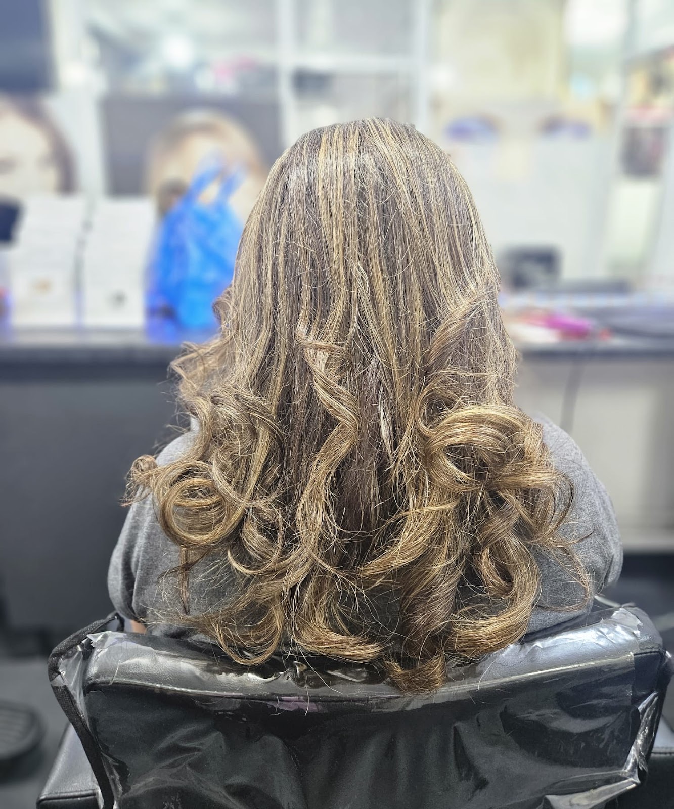 Neena's Beauty World in Hayes London